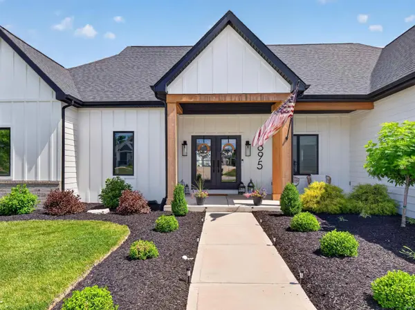 5895 Menza DR,  Auburn,  IN 46706