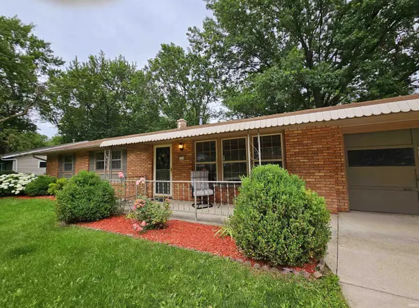 4118 Oakleaf DR, Fort Wayne, IN 46815-5426