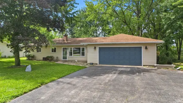 102 Ramar DR, Warsaw, IN 46580