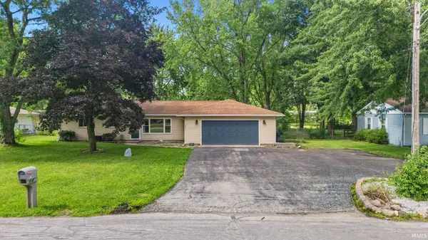 102 Ramar DR, Warsaw, IN 46580