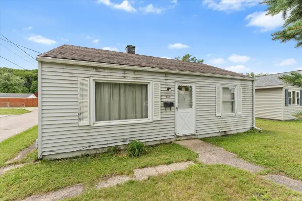 2411 Delaware ST,  Mishawaka,  IN 46544-4536