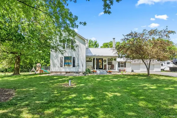 8256 N Angling RD, Kendallville, IN 46755