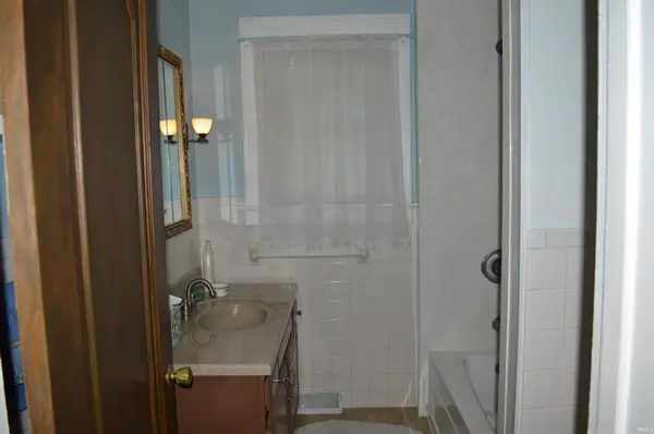 1400 Grant ST, Elkhart, IN 46514