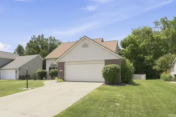 8527 Crosier LN, Fort Wayne, IN 46825-6679