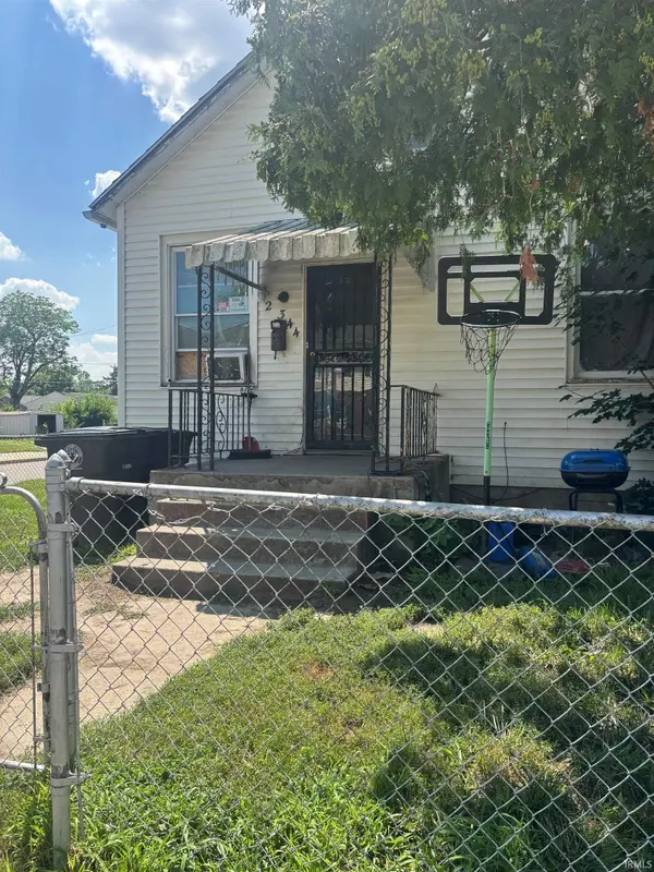 2344 Oliver ST, Fort Wayne, IN 46803-3432