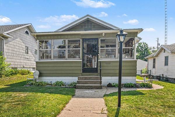 734 S 31St ST, South Bend, IN 46615-2306