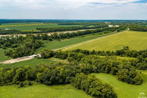 18020 Golden RD, Linwood, KS 66052