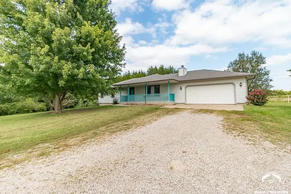 5700 NE Indian Creek RD, Topeka, KS 66617