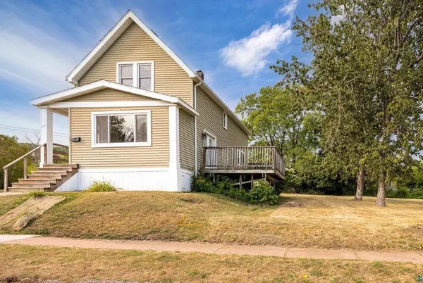 3215 Wellington St, Duluth, MN 55806