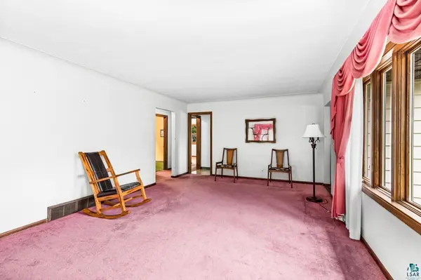 3424 Chambersburg Ave, Duluth, MN 55811