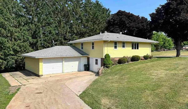 119 Hill ST, Postville, IA 52162