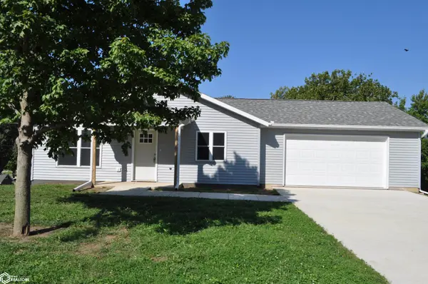 304 S 4th AVE, Dedham, IA 51440