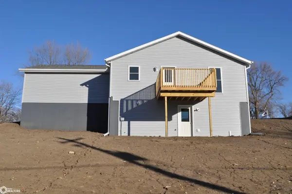 304 S 4th AVE, Dedham, IA 51440