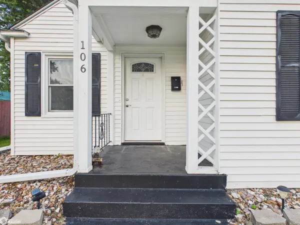 106 S Webster ST, Ottumwa, IA 52501