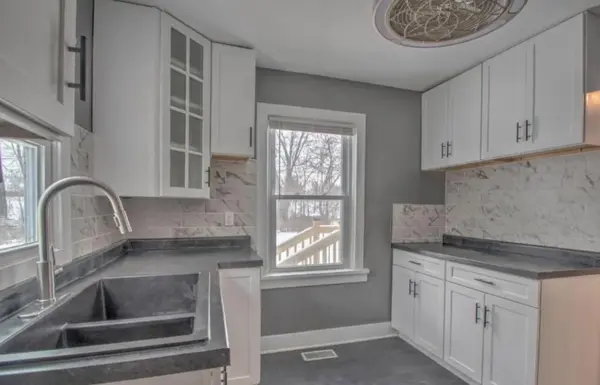 6568 Miller AVE, Gary, IN 46403