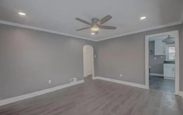 6568 Miller AVE, Gary, IN 46403