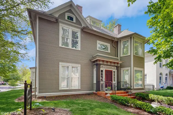 301 Washington ST, Valparaiso, IN 46383