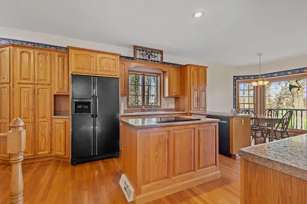 6664 Ridgeview Drive, Demotte, IN 46310