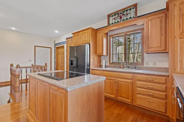 6664 Ridgeview Drive, Demotte, IN 46310
