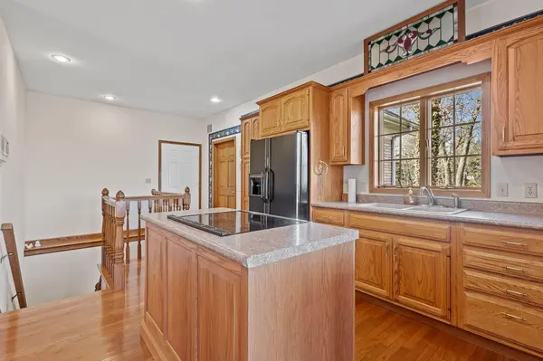 6664 Ridgeview Drive, Demotte, IN 46310