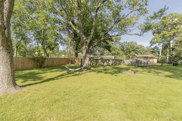 211 Woodland DR, Lowell, IN 46356