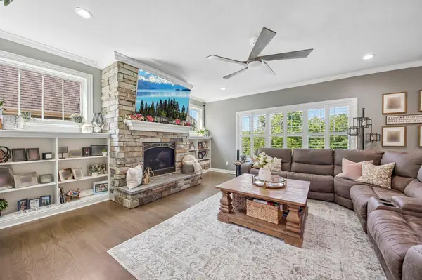 145 Ridgeview Drive, Valparaiso, IN 46385