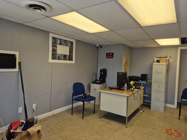3980 W 5th AVE, Gary, IN 46406