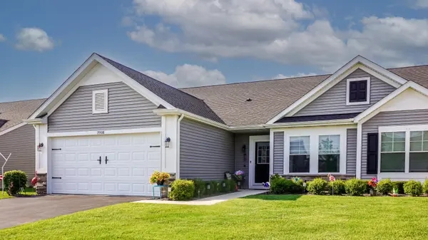 15508 W 101st LN, Dyer, IN 46311