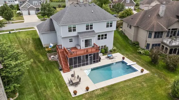 9952 Mathews Street, Crown Point, IN 46307