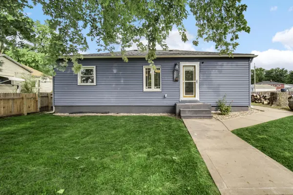 3389 Florida Street, Lake Station, IN 46405