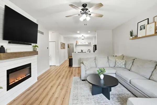 2493 W 127th Lane, Crown Point, IN 46307