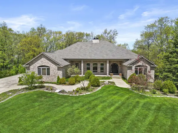 505 Brittany LN, Dyer, IN 46311