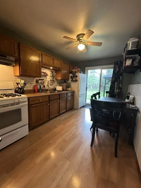 2933 Parker ST, Portage, IN 46368