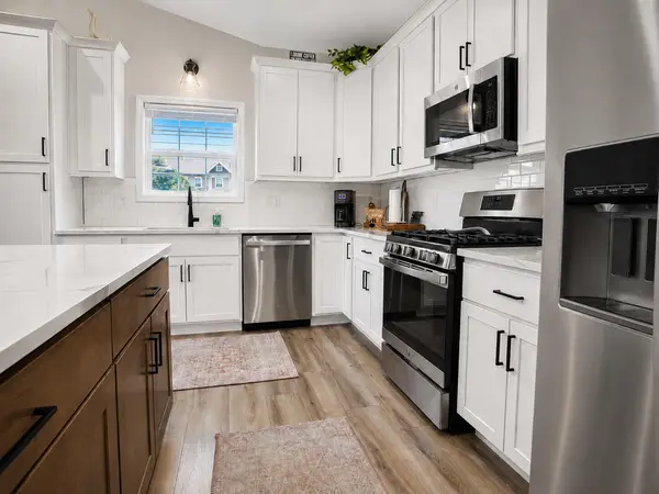 707 Verdano TER, Crown Point, IN 46307
