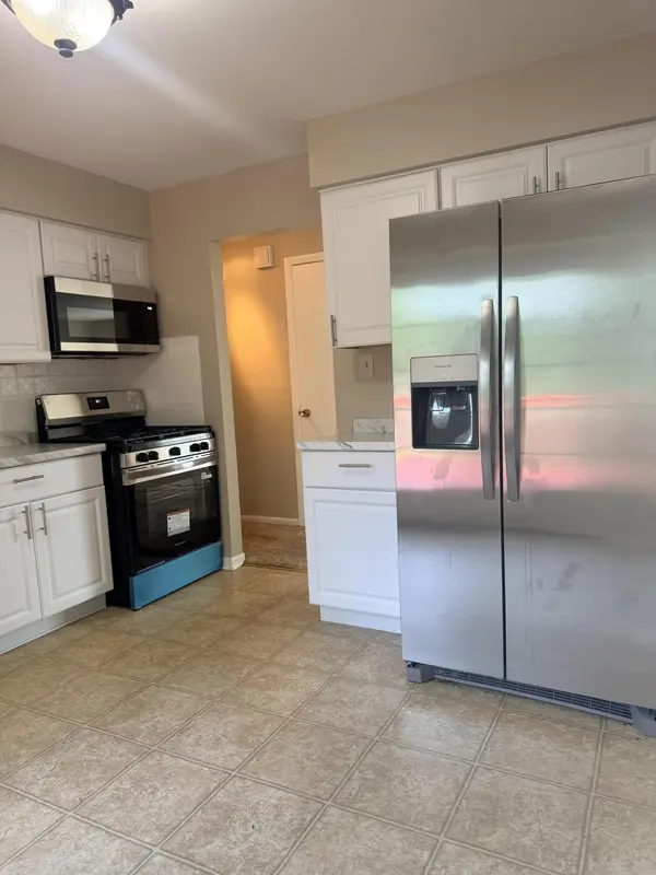 611 Pierce AVE, Dyer, IN 46311