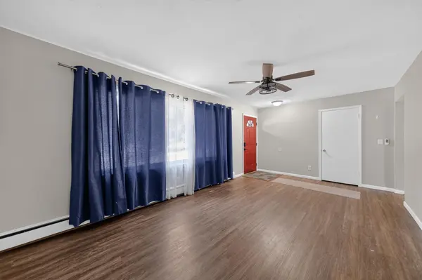 417 Cedar ST, Demotte, IN 46310