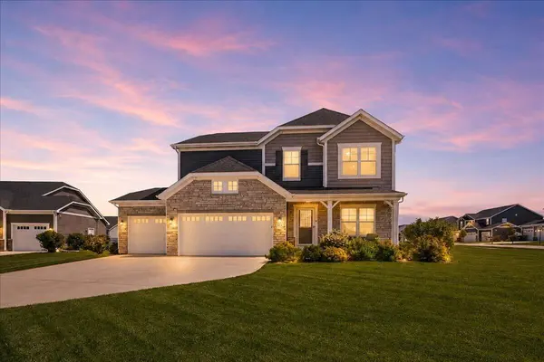 533 Lily CT, Valparaiso, IN 46385