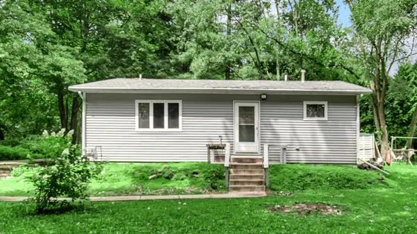 101 Highland DR, Walkerton, IN 46574