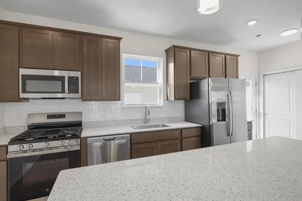 6213 Brook AVE, Portage, IN 46368
