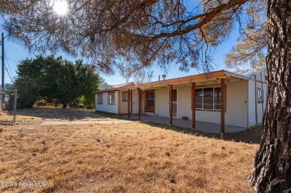 13160 E Prescott ST, Dewey-humboldt, AZ 86329