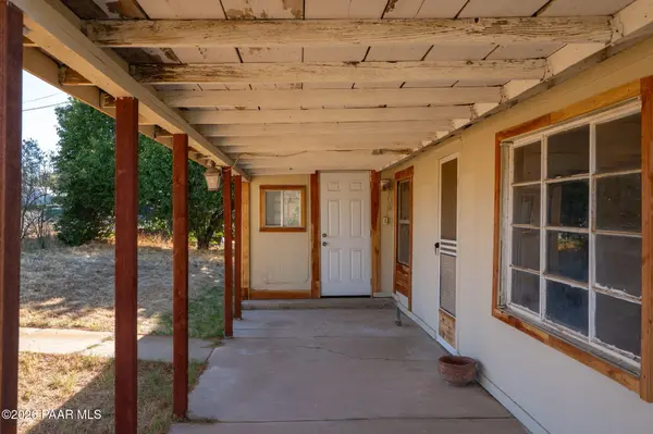 13160 E Prescott ST, Dewey-humboldt, AZ 86329