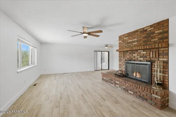 606 N Cochise DR, Dewey-humboldt, AZ 86327
