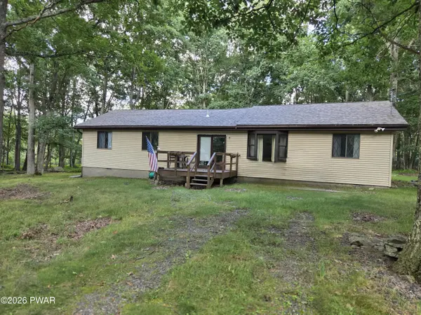 105 Floyd CT, Milford, PA 18337