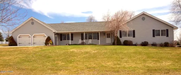 117 Alfred DR, Greentown, PA 18426