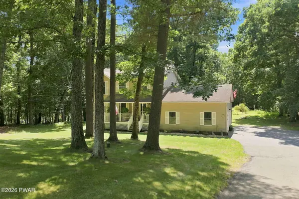 116 Oak Ridge DR, Milford, PA 18337