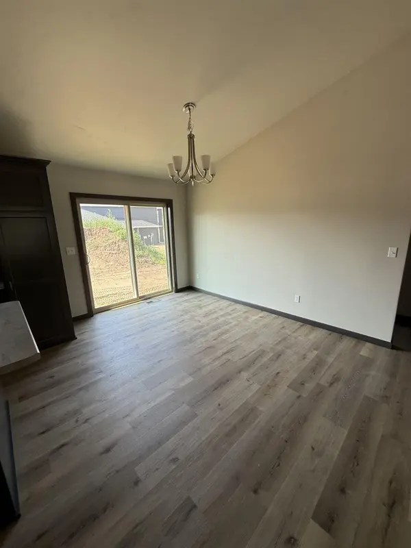 1011 CONSTELLATION WAY, Marinette, WI 54143