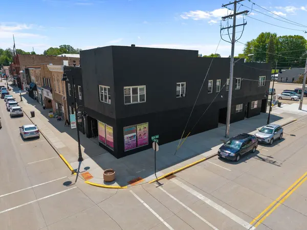 107 E 2ND ST, Kaukauna, WI 54130
