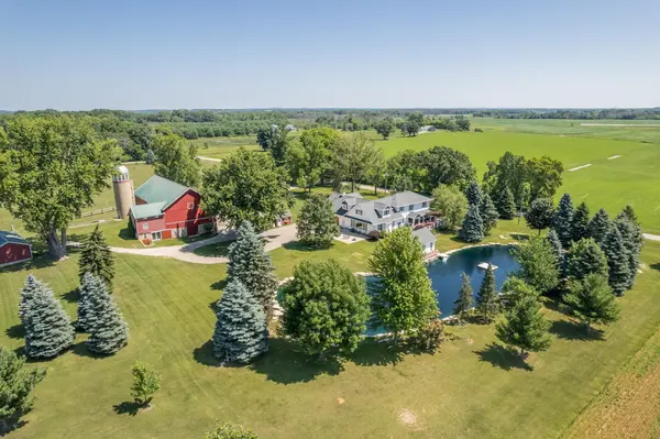 8379 SAUBY RD, Larsen, WI 54947