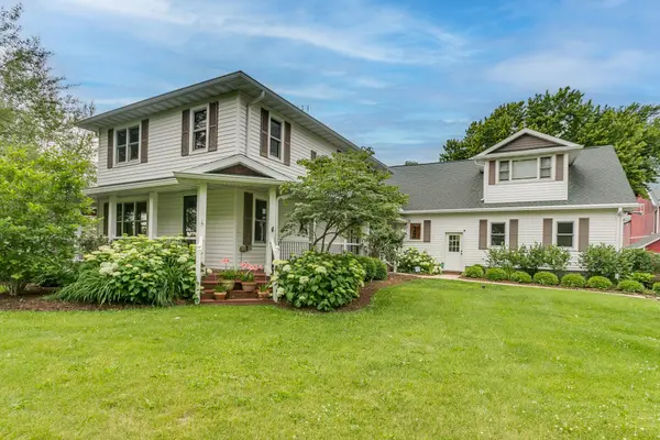 8379 SAUBY RD, Larsen, WI 54947