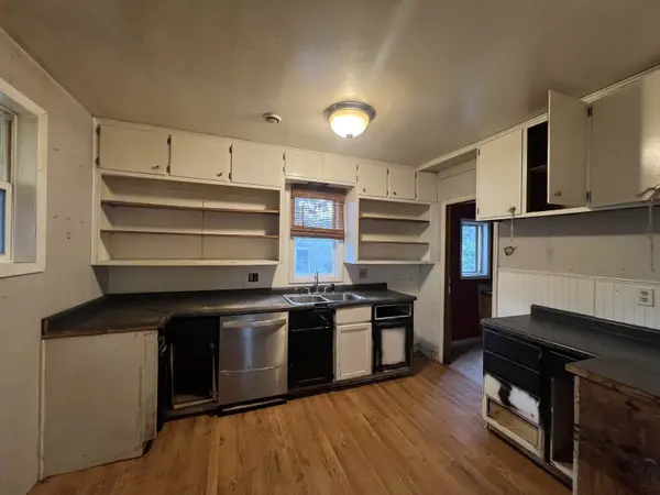 511 FRANK AVE, Algoma, WI 54201